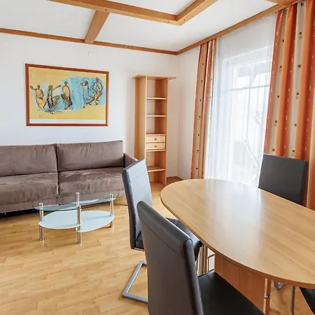 Sun & Apartamento Velden am Wörthersee